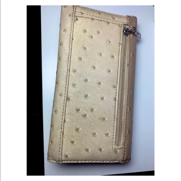 Guess Wallet - Picture 3 of 4